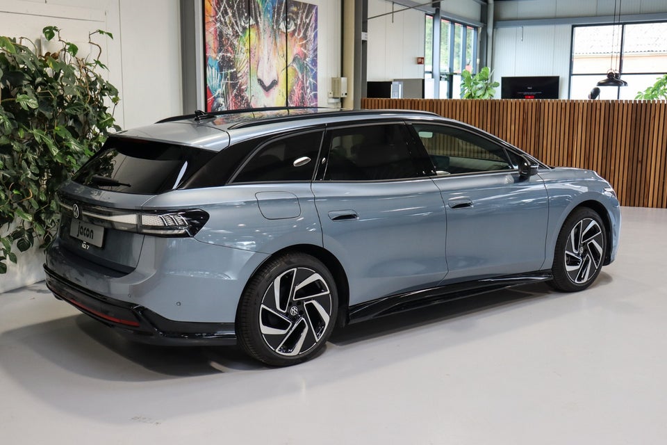 VW ID.7 77 Style+ Tourer 5d