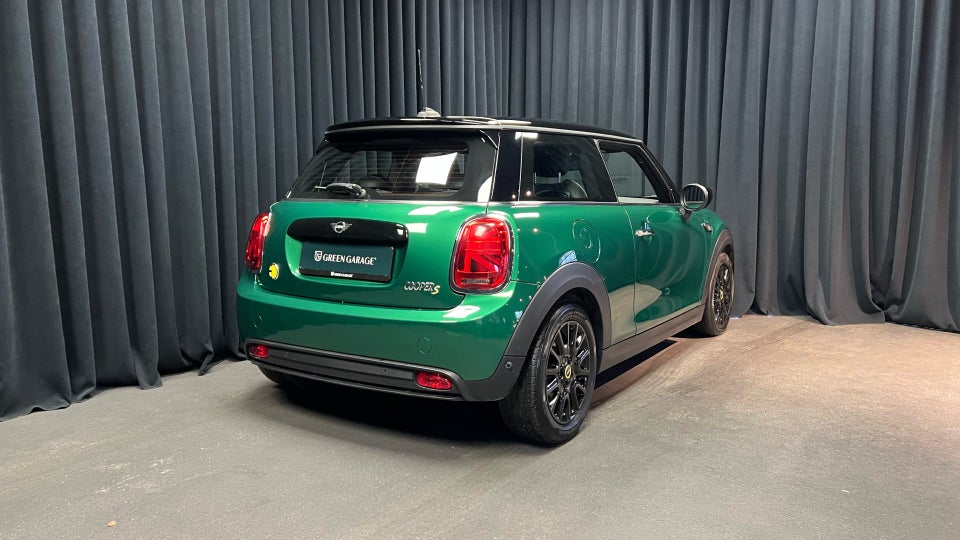 MINI Cooper SE Classic Trim 3d