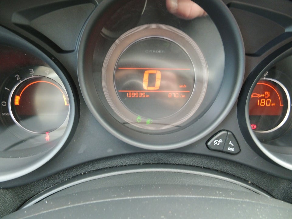 Citroën C4 1,6 VTi 120 Attraction 5d
