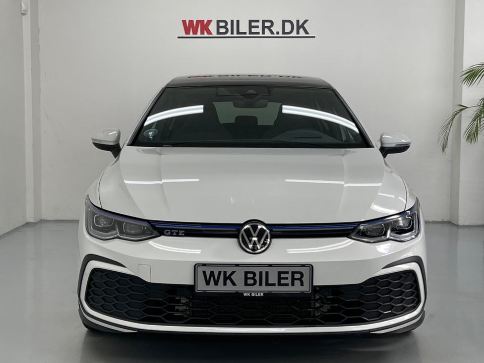 VW Golf VIII 1,4 GTE DSG 5d