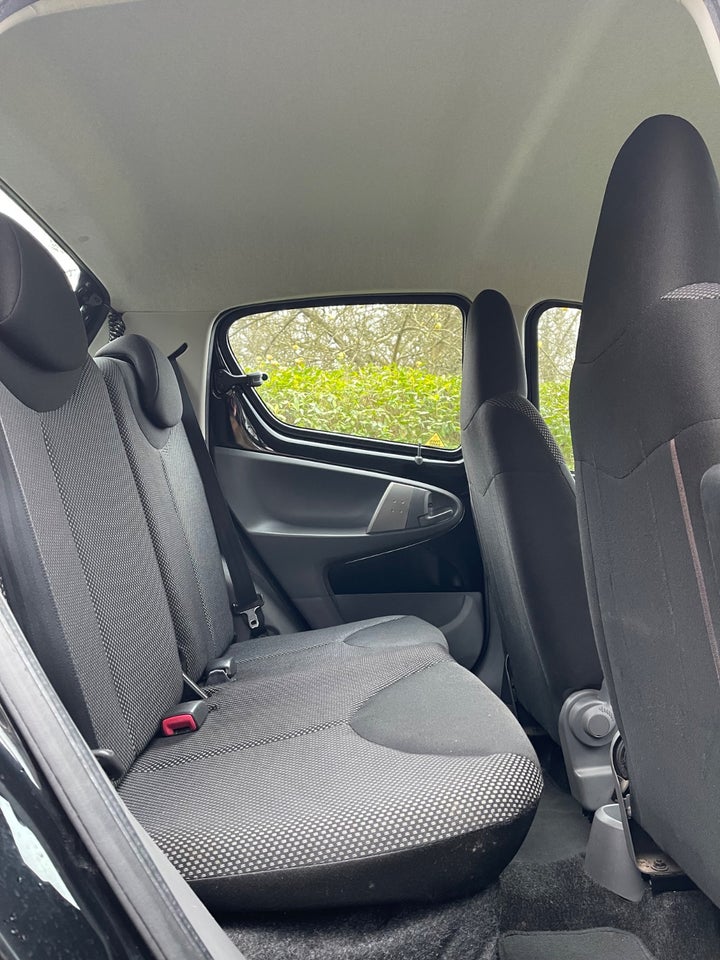 Toyota Aygo 1,0 Black 5d