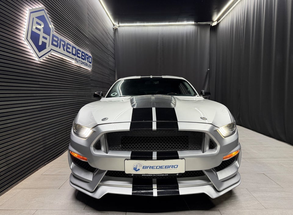 Ford Mustang 2,3 EcoBoost Fastback aut. 2d