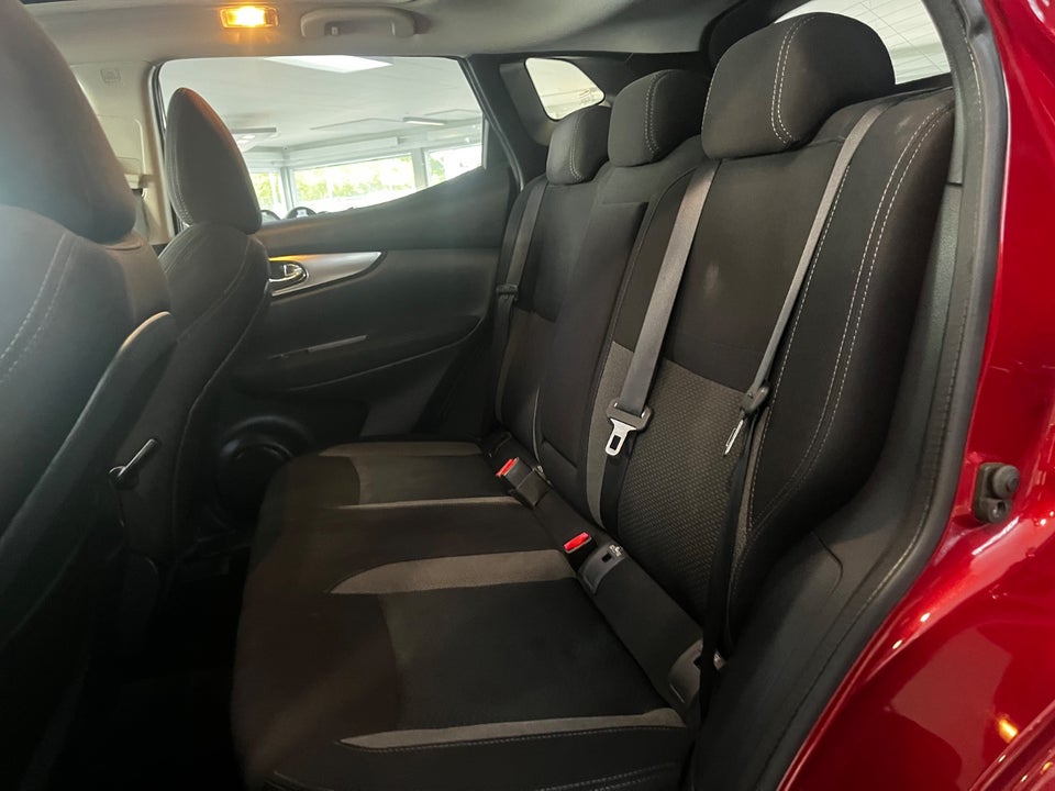 Nissan Qashqai 1,2 Dig-T 115 N-Connecta 5d