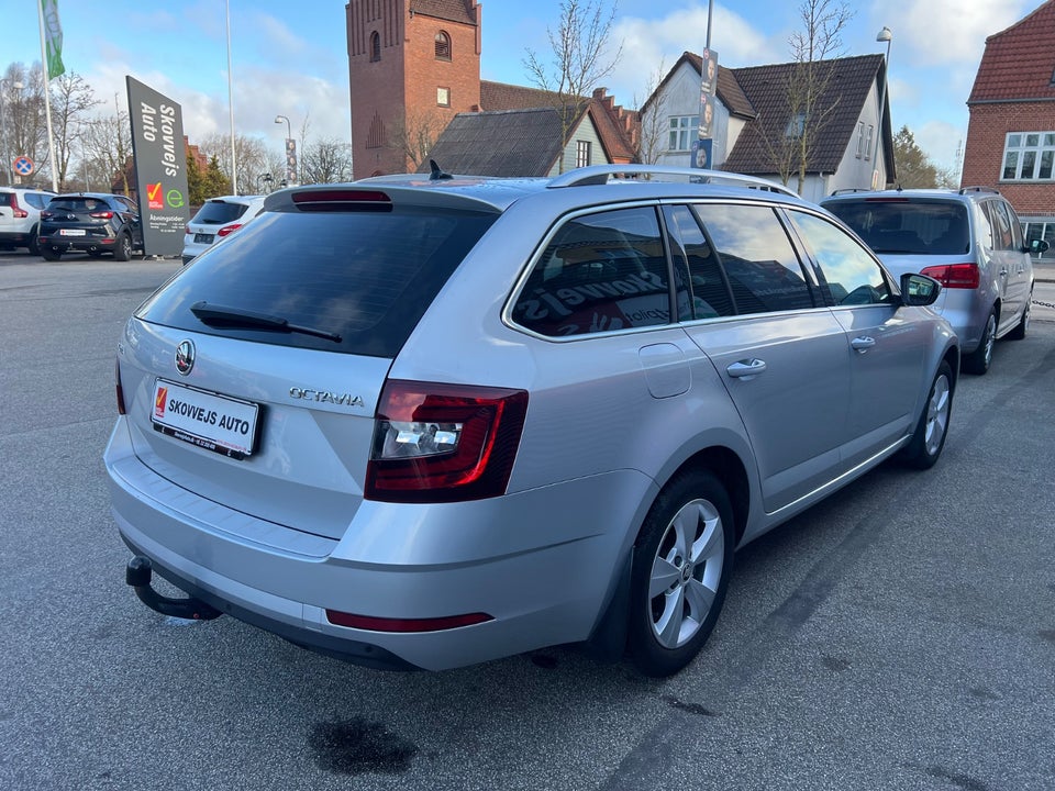 Skoda Octavia 2,0 TDi 150 Business Line+ Celebration Combi DSG 5d