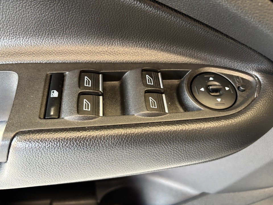 Ford Kuga 1,5 TDCi 120 ST-Line aut. 5d