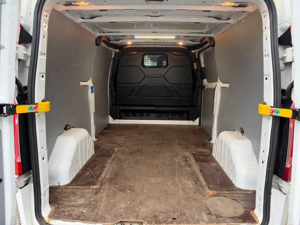 Ford Transit Custom 300 L2 2,0 TDCi 130 Trend