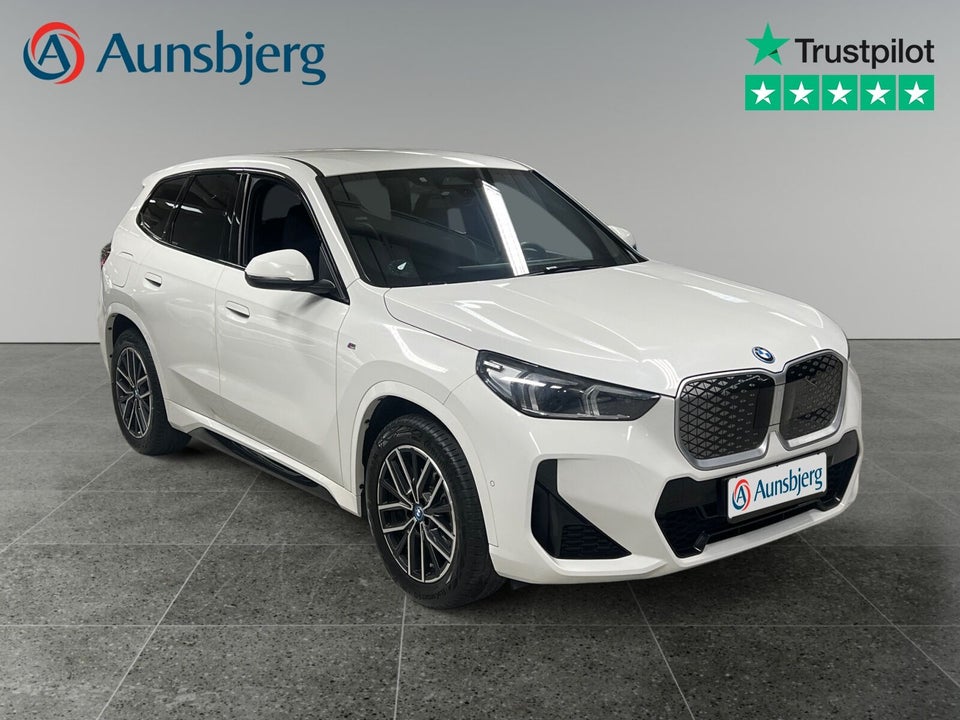 BMW iX1 eDrive20 M-Sport 5d