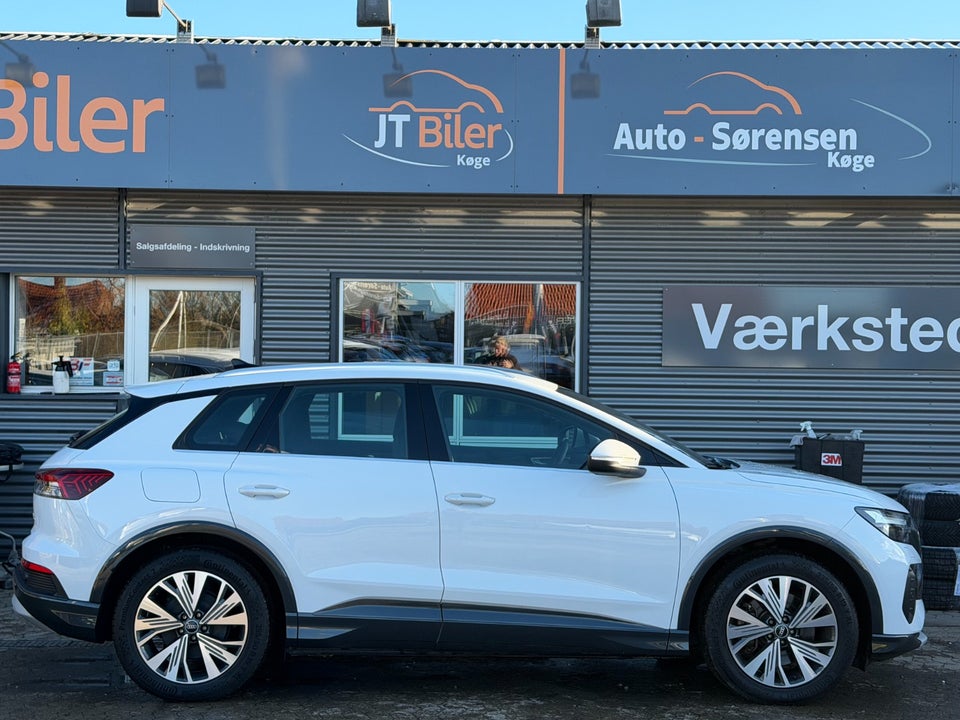 Audi Q4 e-tron 40 Advanced 5d