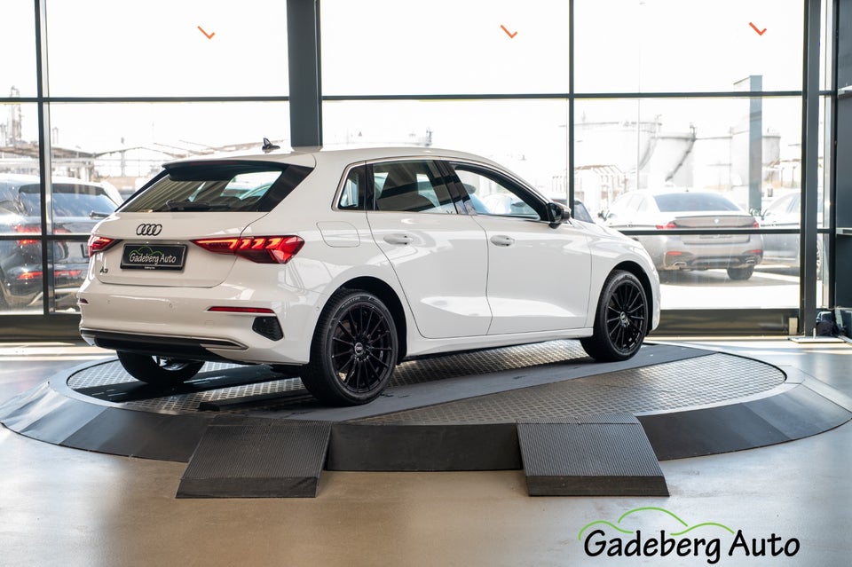 Audi A3 40 TFSi e Sport Sportback S-tr. 5d