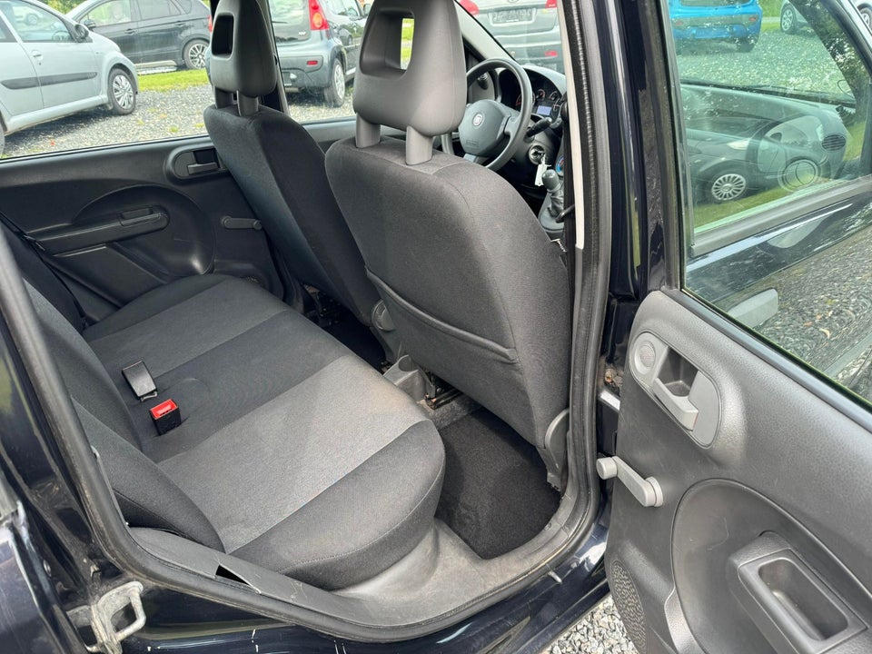 Fiat Panda 1,2 Dynamic 5d