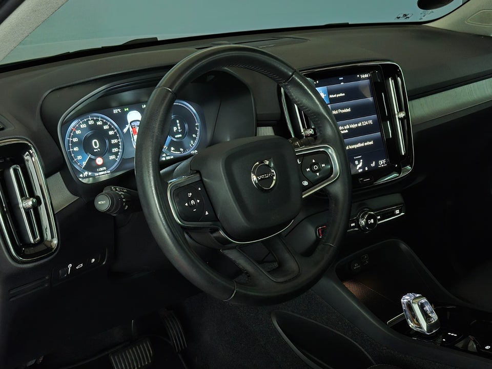 Volvo XC40 1,5 T5 ReCharge Inscription aut. 5d