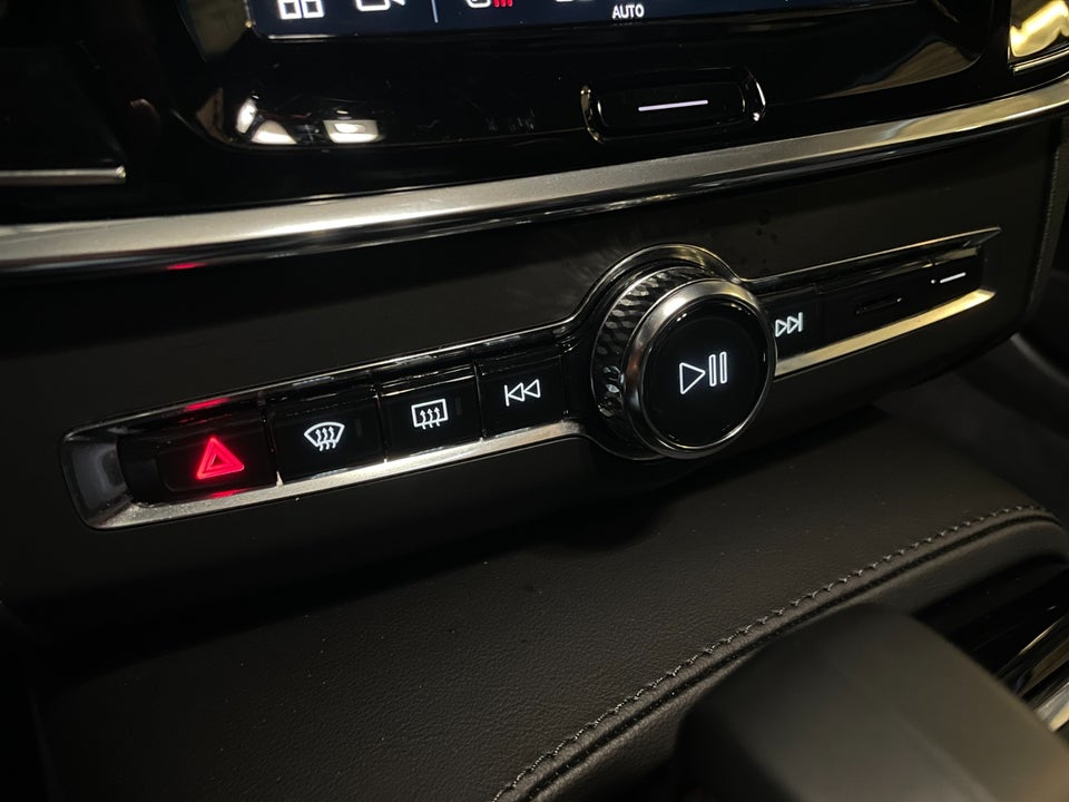 Volvo V90 2,0 T6 ReCharge Plus Dark aut. AWD 5d