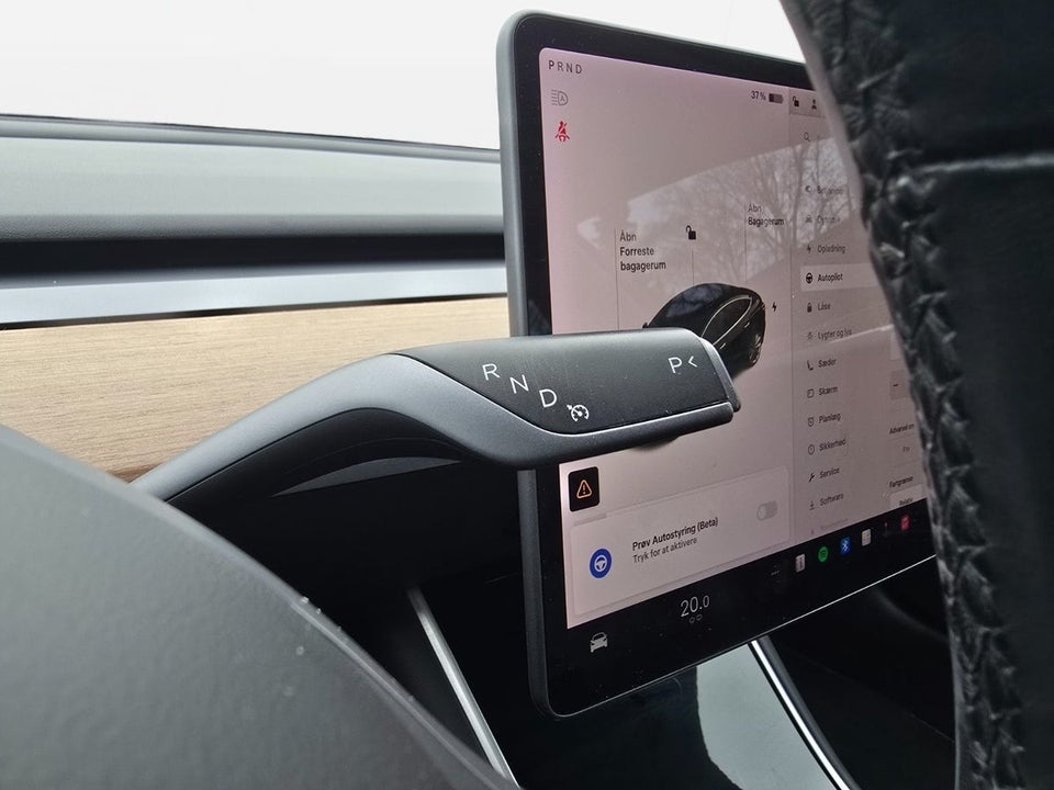 Tesla Model 3 Long Range AWD 4d