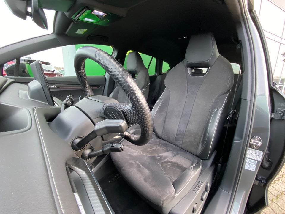 Skoda Enyaq 80x iV Sportline 5d