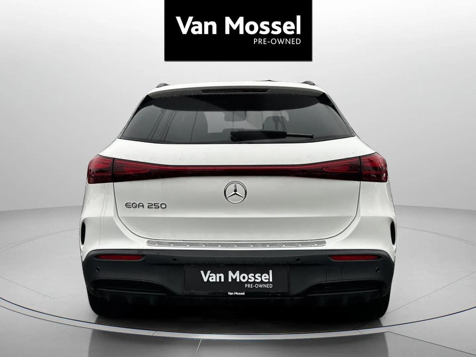 Mercedes EQA250 AMG Line 5d