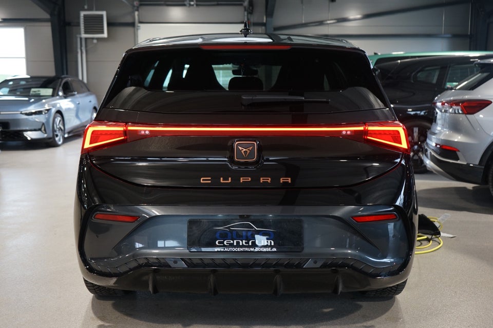 Cupra Born 77 e-Boost 5d