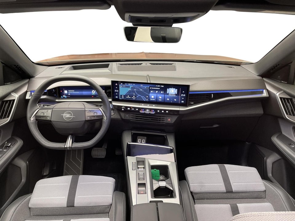 Opel Grandland-e 73 GS Sky 5d