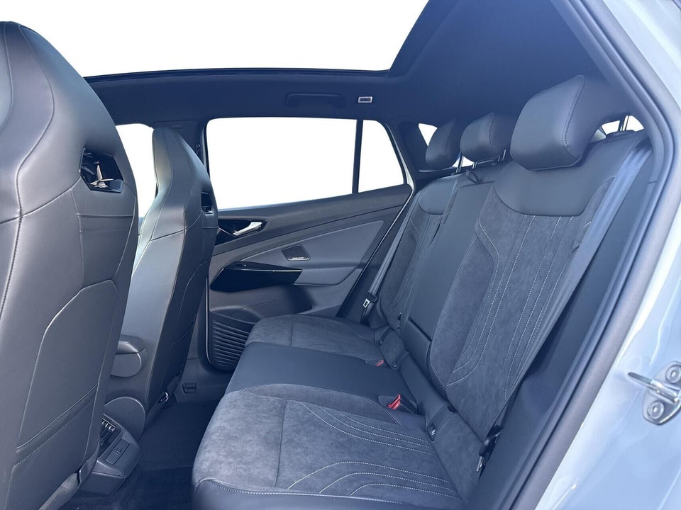 VW ID.4 77 Style+ 5d