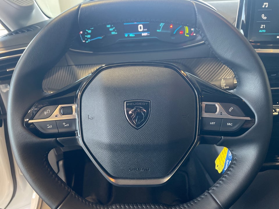 Peugeot e-208 50 Style 5d