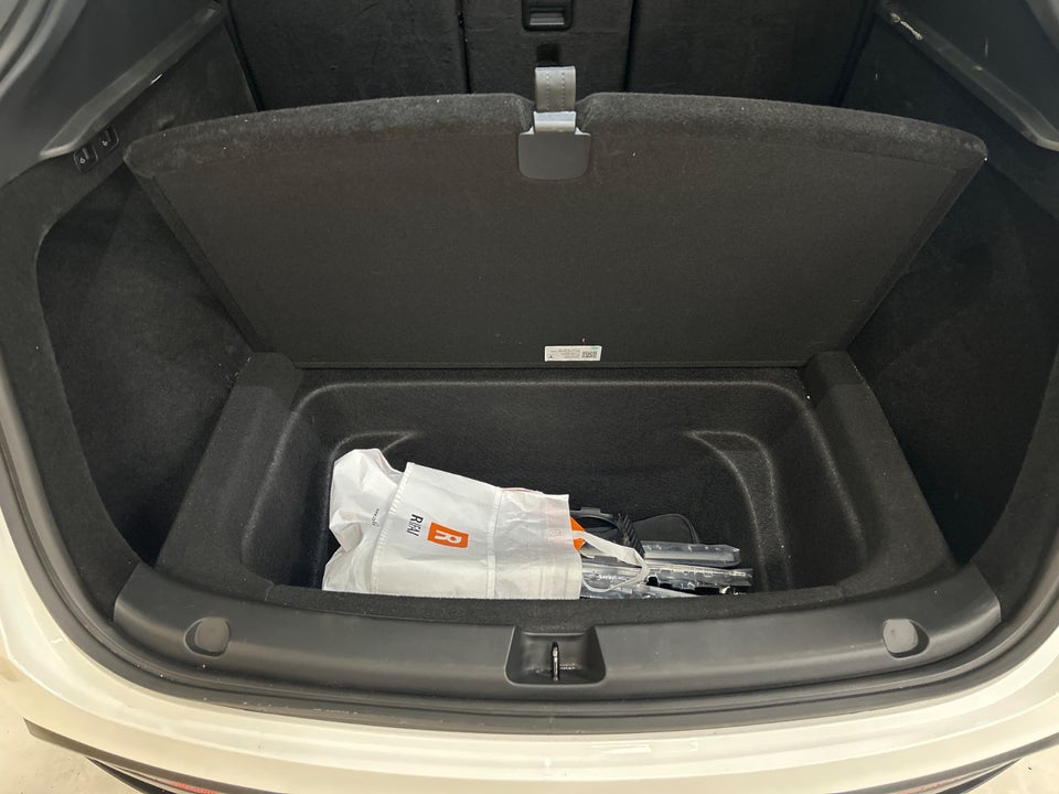 Tesla Model Y Performance AWD 5d