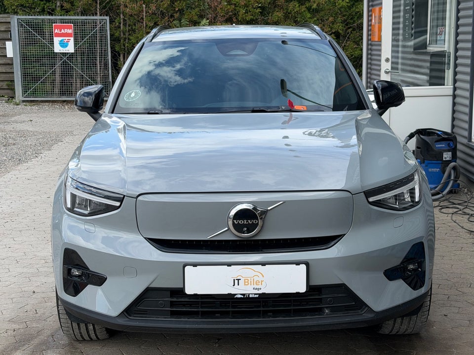 Volvo EX40 Extended Range Plus 5d