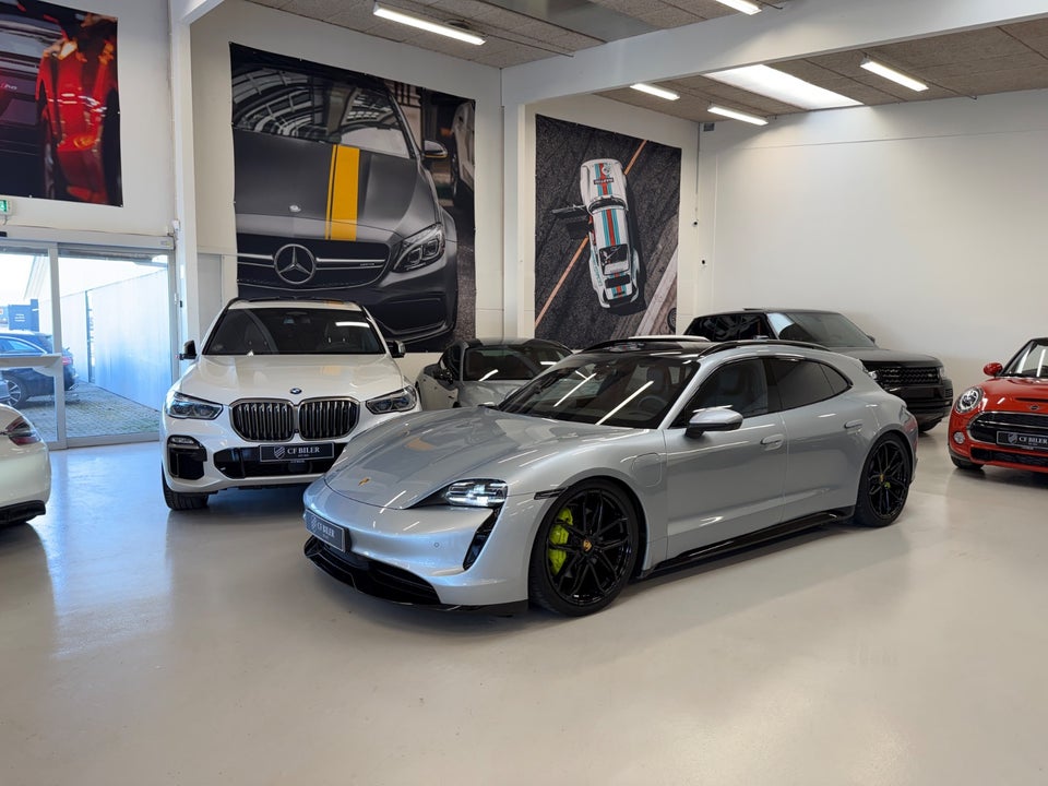 Porsche Taycan Performance+ Sport Turismo 5d