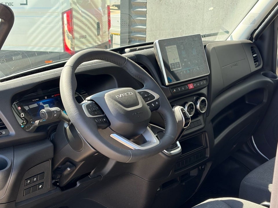 Iveco Daily 3,0 35S18 4100mm Db.Kab AG8