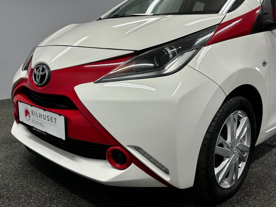 Toyota Aygo 1,0 VVT-i x-sky 5d