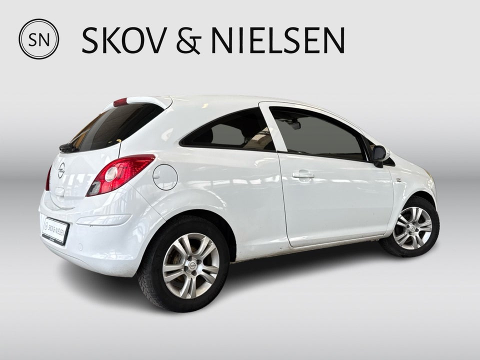 Opel Corsa 1,0 12V Enjoy 3d