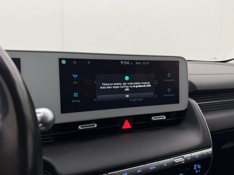 Hyundai Ioniq 5 77 Essential 5d