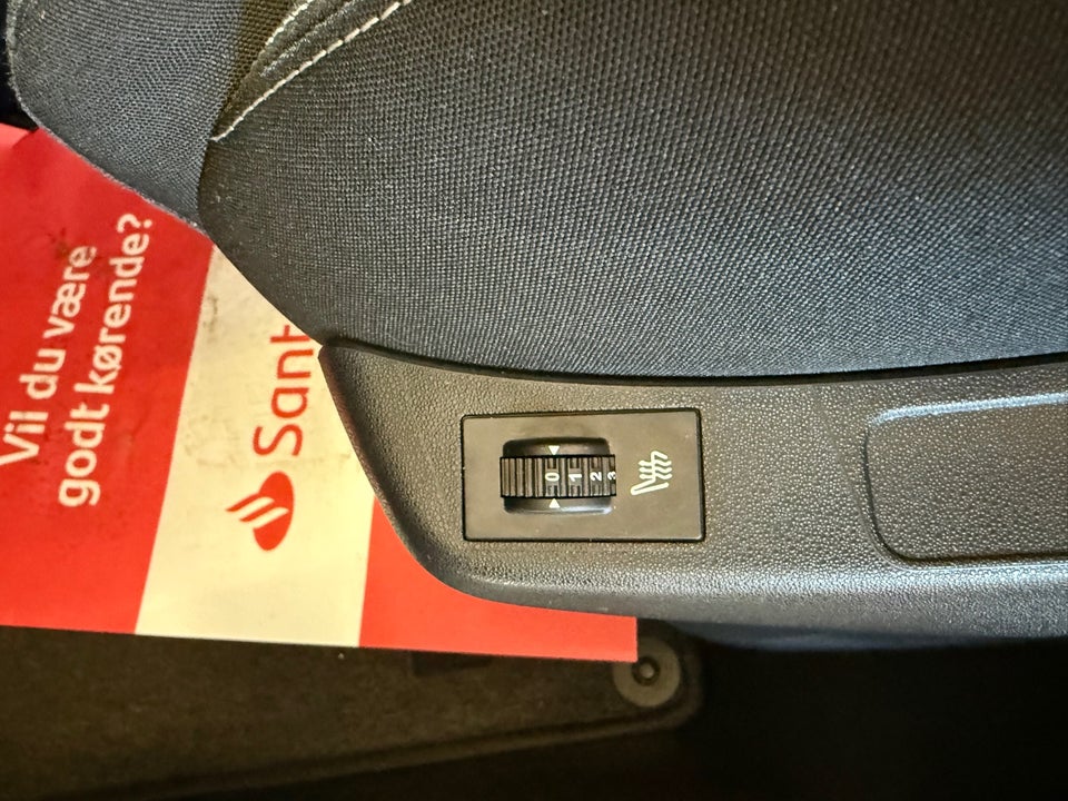 Citroën C4 1,2 PureTech 130 Attraction 5d