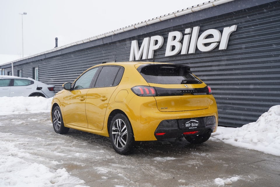 Peugeot 208 1,2 PureTech 100 Allure 5d