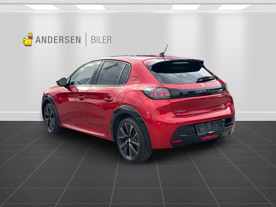 Peugeot e-208 50 GT Sky 5d