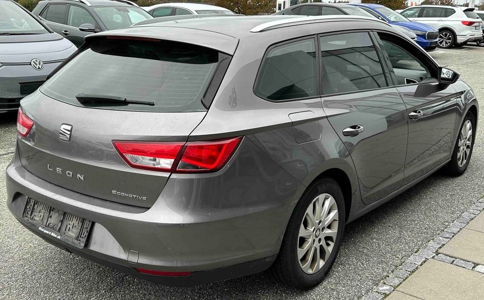 Seat Leon 1,6 TDi 110 Style ST eco 5d