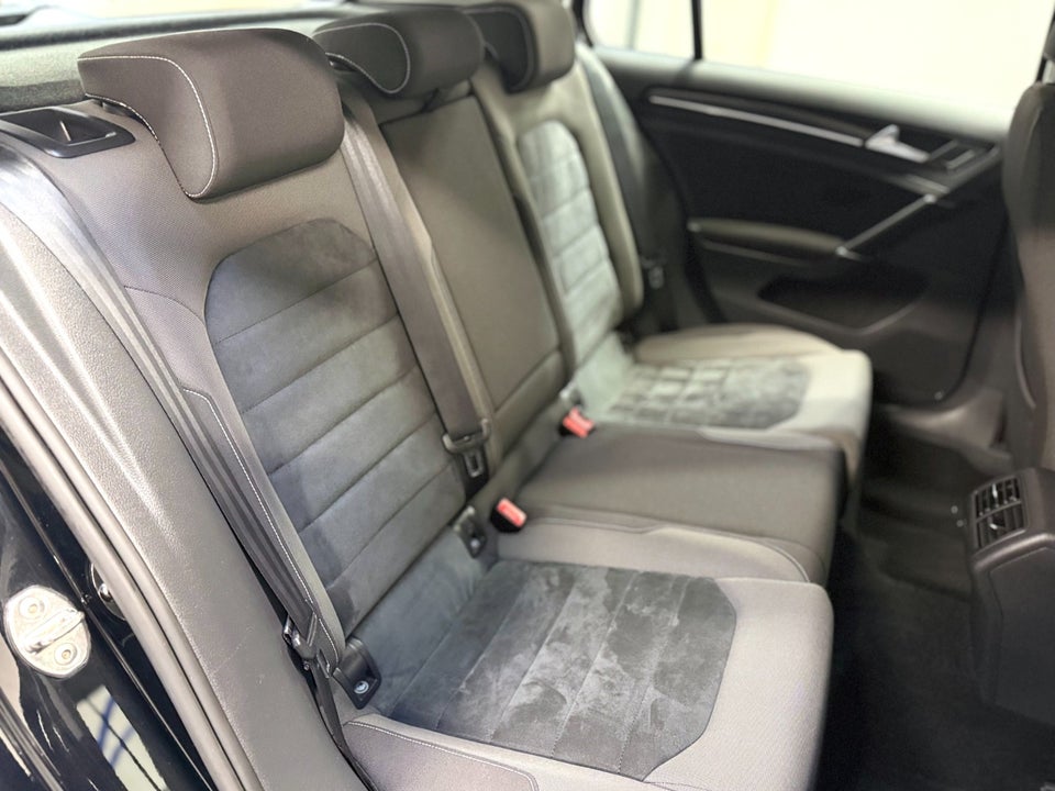 VW Golf VII 1,4 TSi 140 Highline BMT 5d