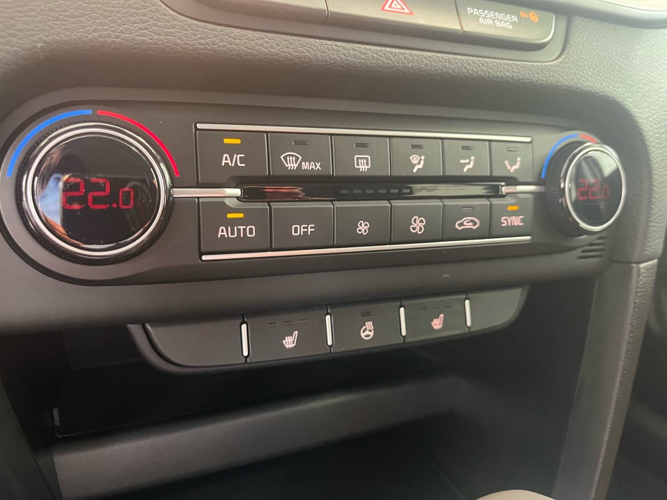 Kia Ceed 1,5 T-GDi Upgrade DCT 5d