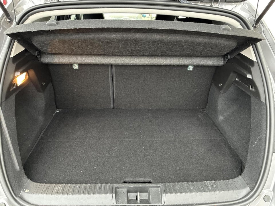 Renault Captur 1,6 E-Tech Intens 5d