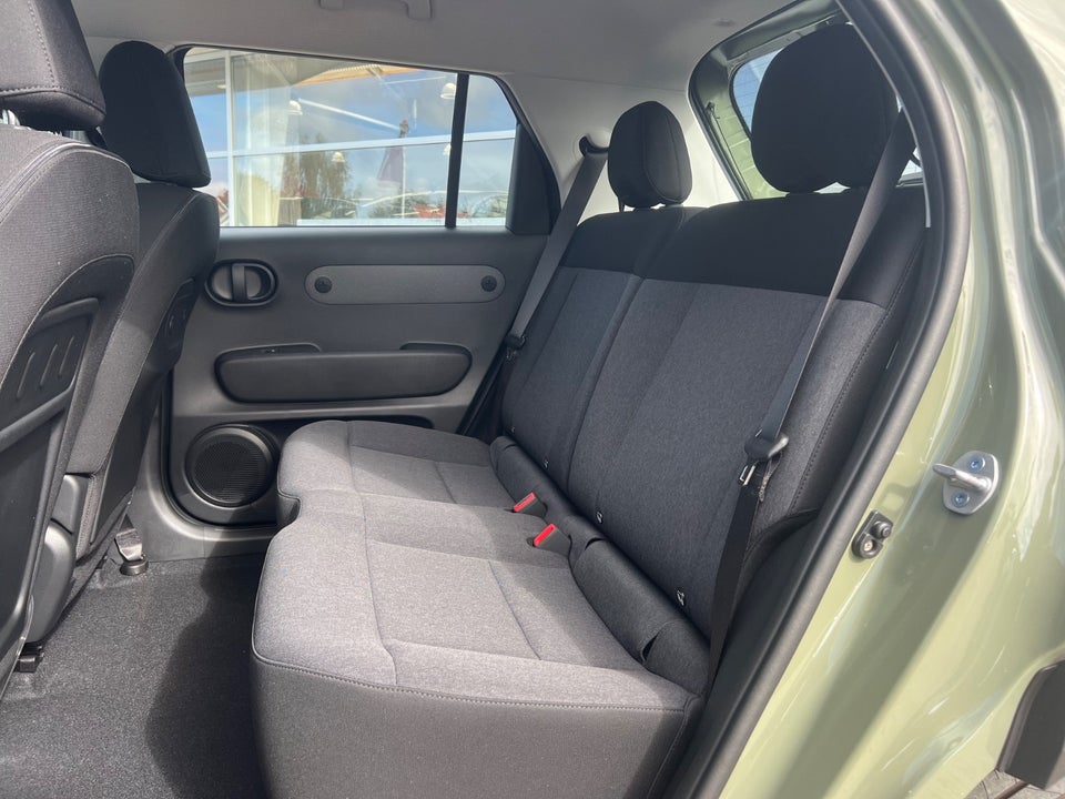 Hyundai Inster 49 Pixel 5d