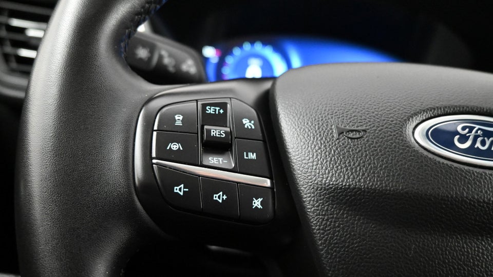 Ford Kuga 2,5 PHEV Titanium X CVT 5d