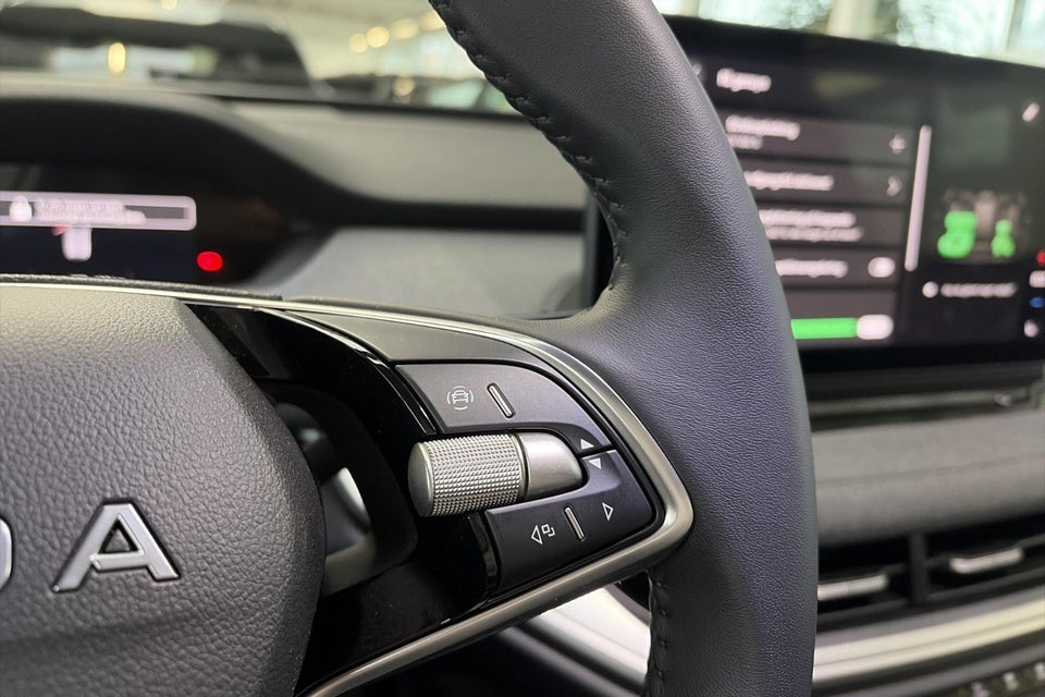 Skoda Enyaq 85 iV Selection 5d