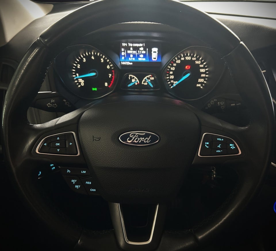 Ford Focus 1,0 SCTi 125 Business stc. 5d
