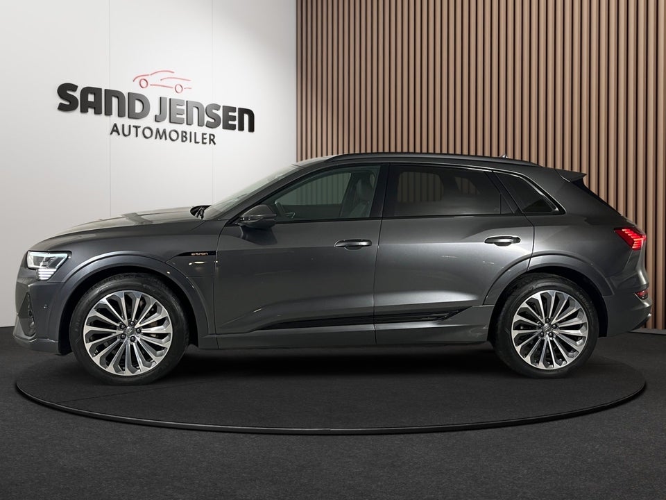 Audi e-tron 55 S-line quattro 5d