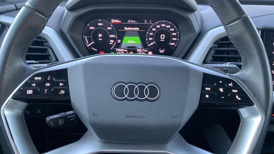 Audi Q4 e-tron 40 Attitude 5d