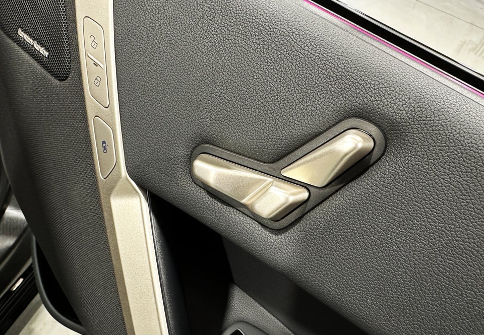 BMW iX xDrive40 Sport 5d