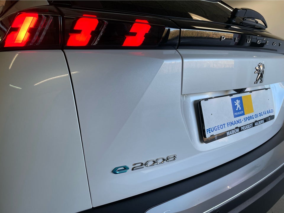 Peugeot e-2008 50 Active 5d