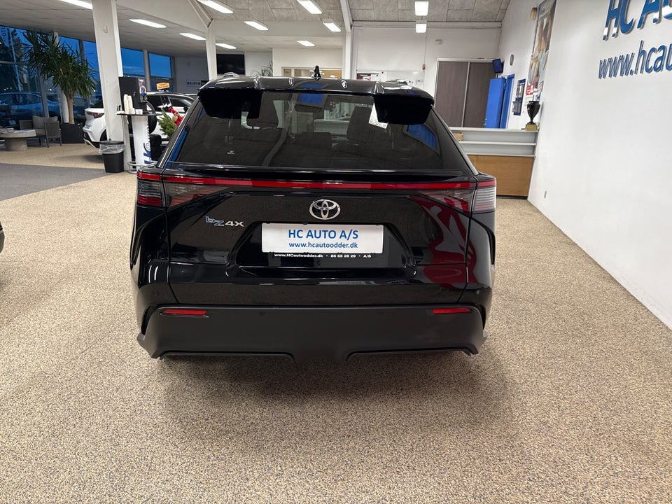 Toyota bZ4X Active 5d