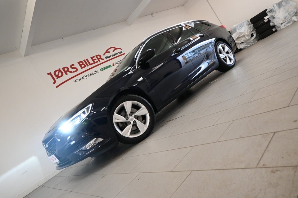 Opel Insignia 1,5 T 165 Dynamic Sports Tourer 5d