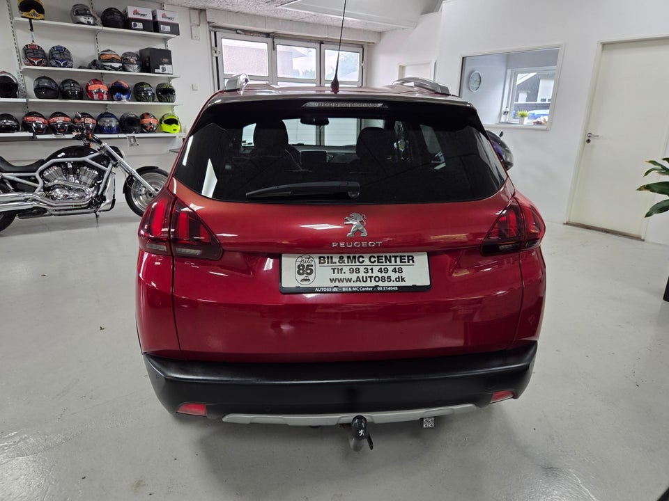 Peugeot 2008 1,6 BlueHDi 100 Allure 5d