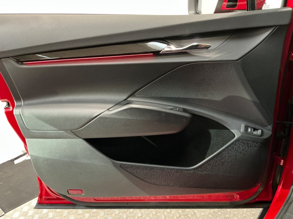 Skoda Enyaq 80x iV Suite 5d