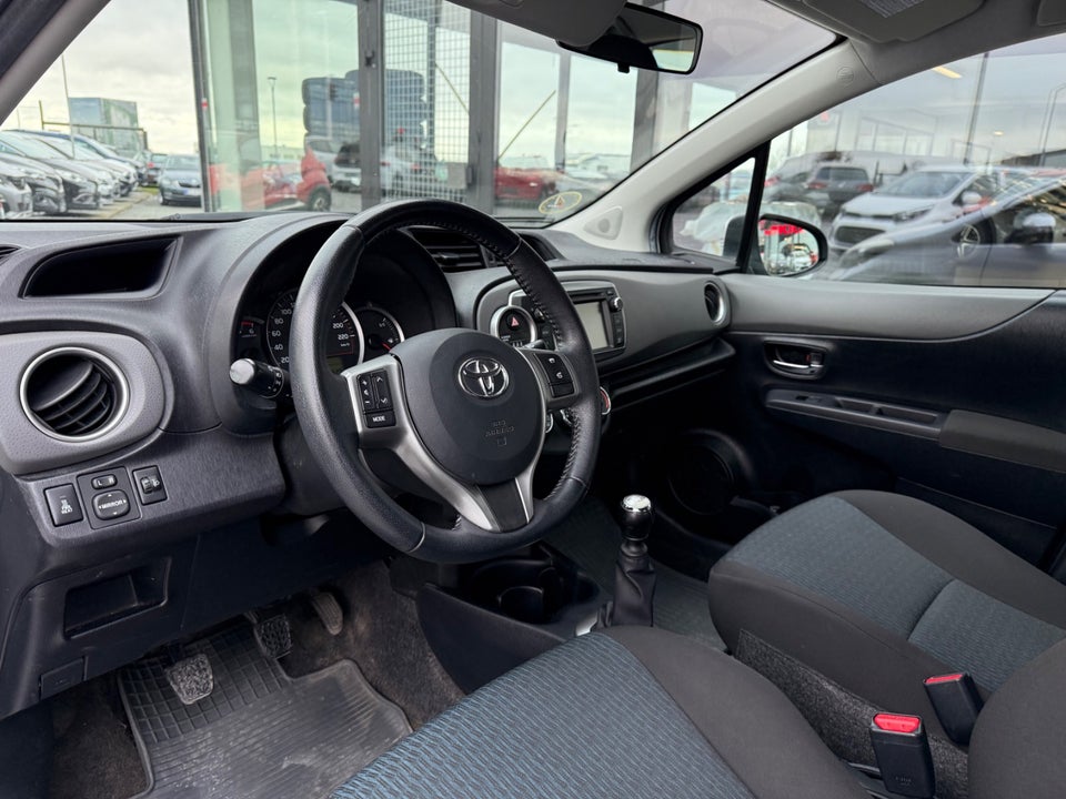 Toyota Yaris 1,4 D-4D T2 Touch 5d